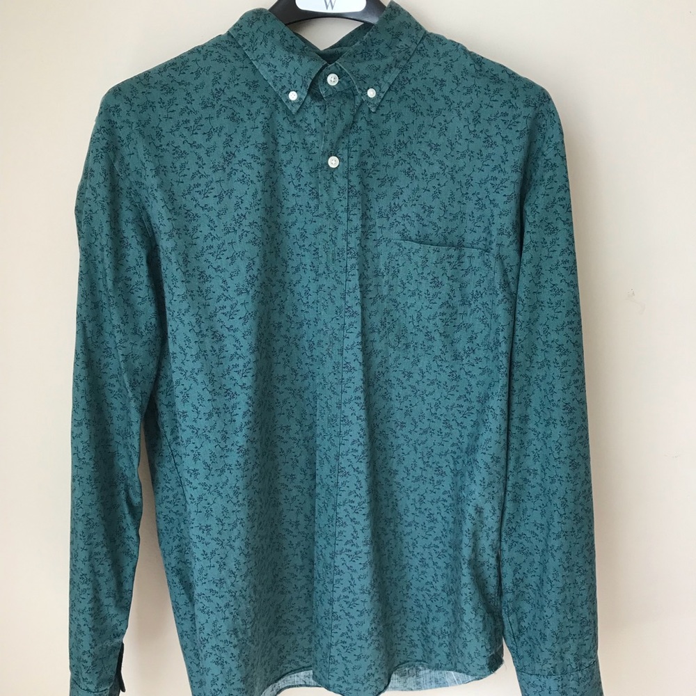 J. Crew  Classic fit button down shirt